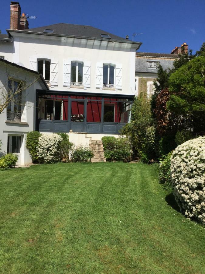 Maison D'Hotes Joussaume Latour Шато-Тьєррі Екстер'єр фото